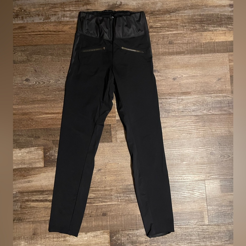 A Day Throw It Higher Leggings